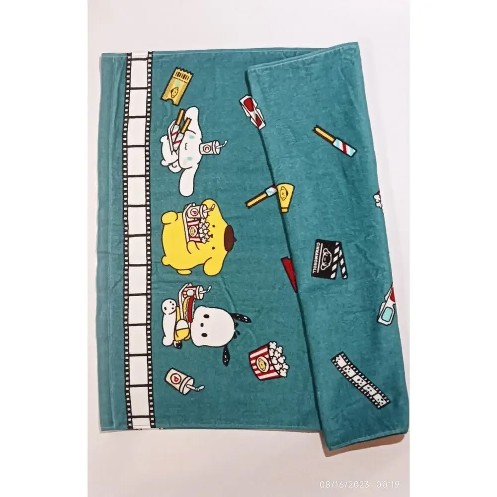 Sanrio characters bath towel
